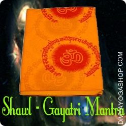 shawl-gayatri-mantra.jpg